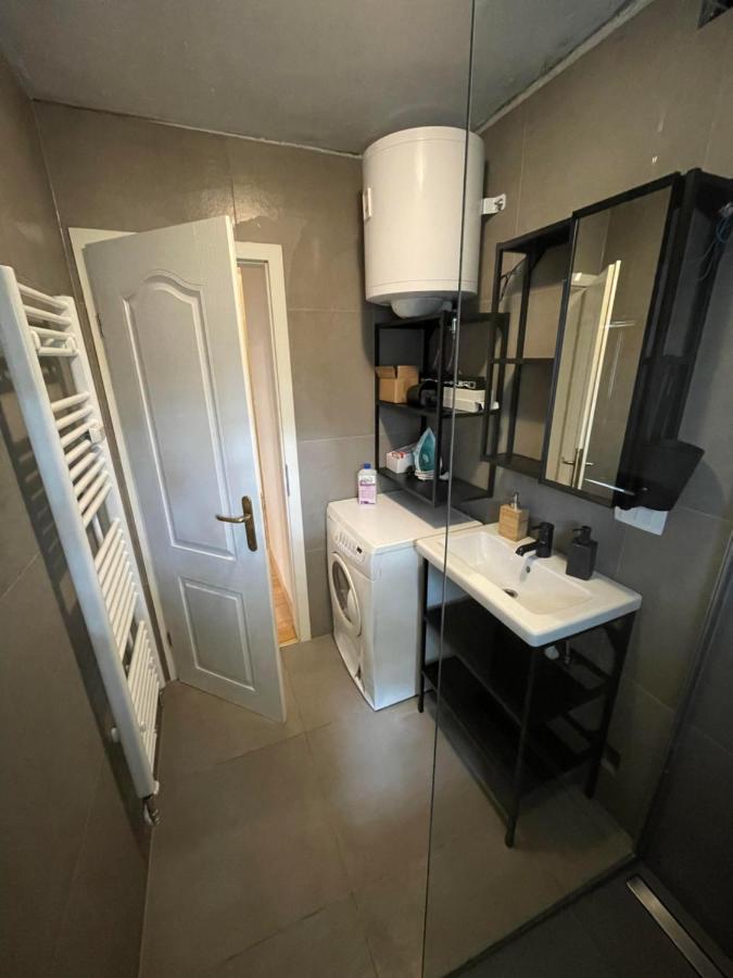 Peter Pan Apartment & Free Parking Любляна Экстерьер фото