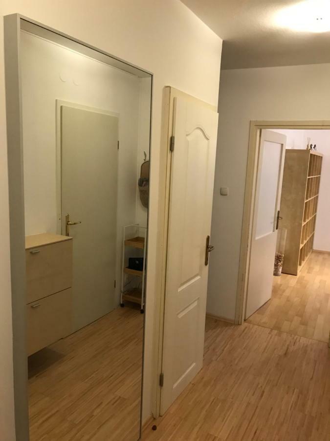 Peter Pan Apartment & Free Parking Любляна Экстерьер фото